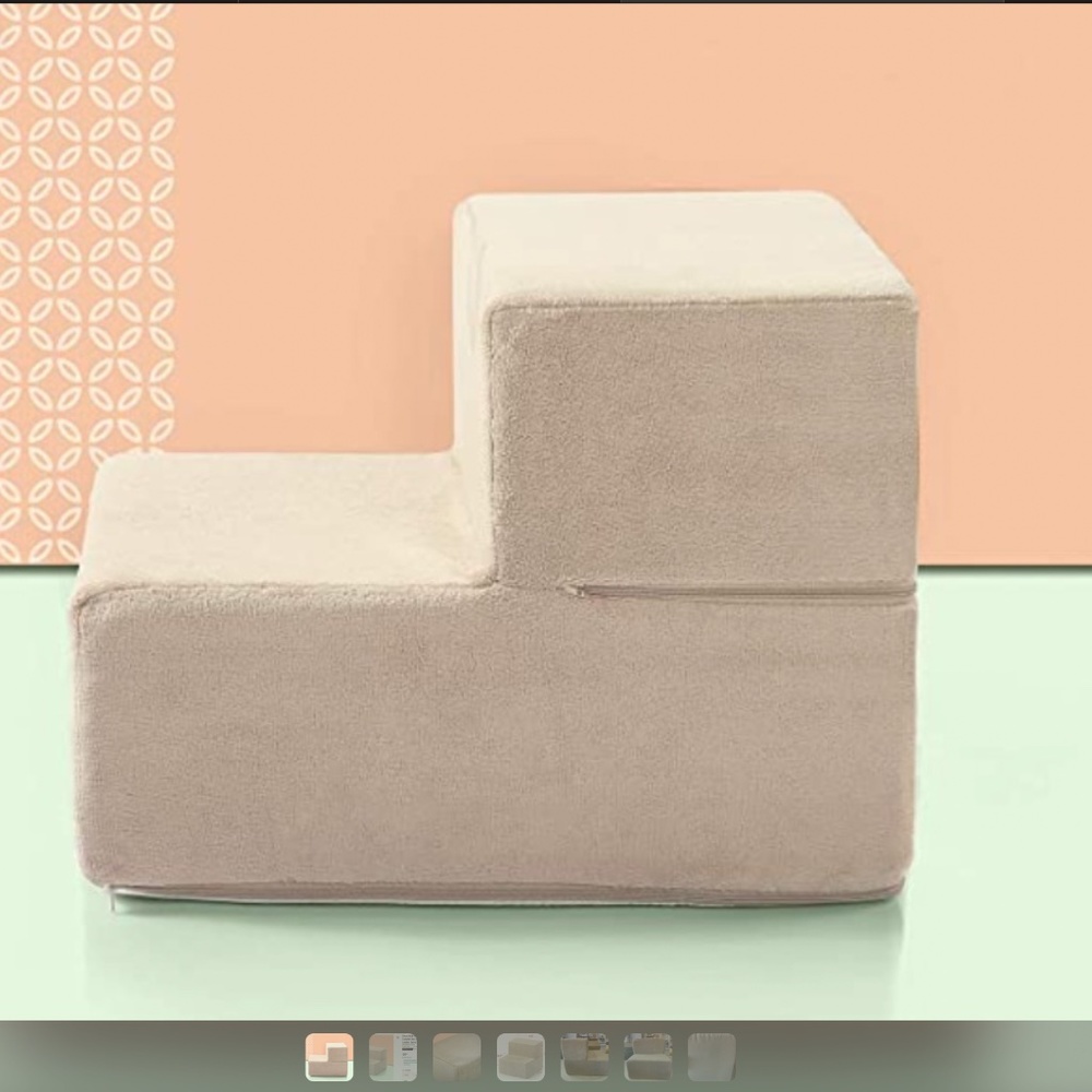 NEW! Zinus 2 Step Comfort Pet Stairs- Extra Small- Beige